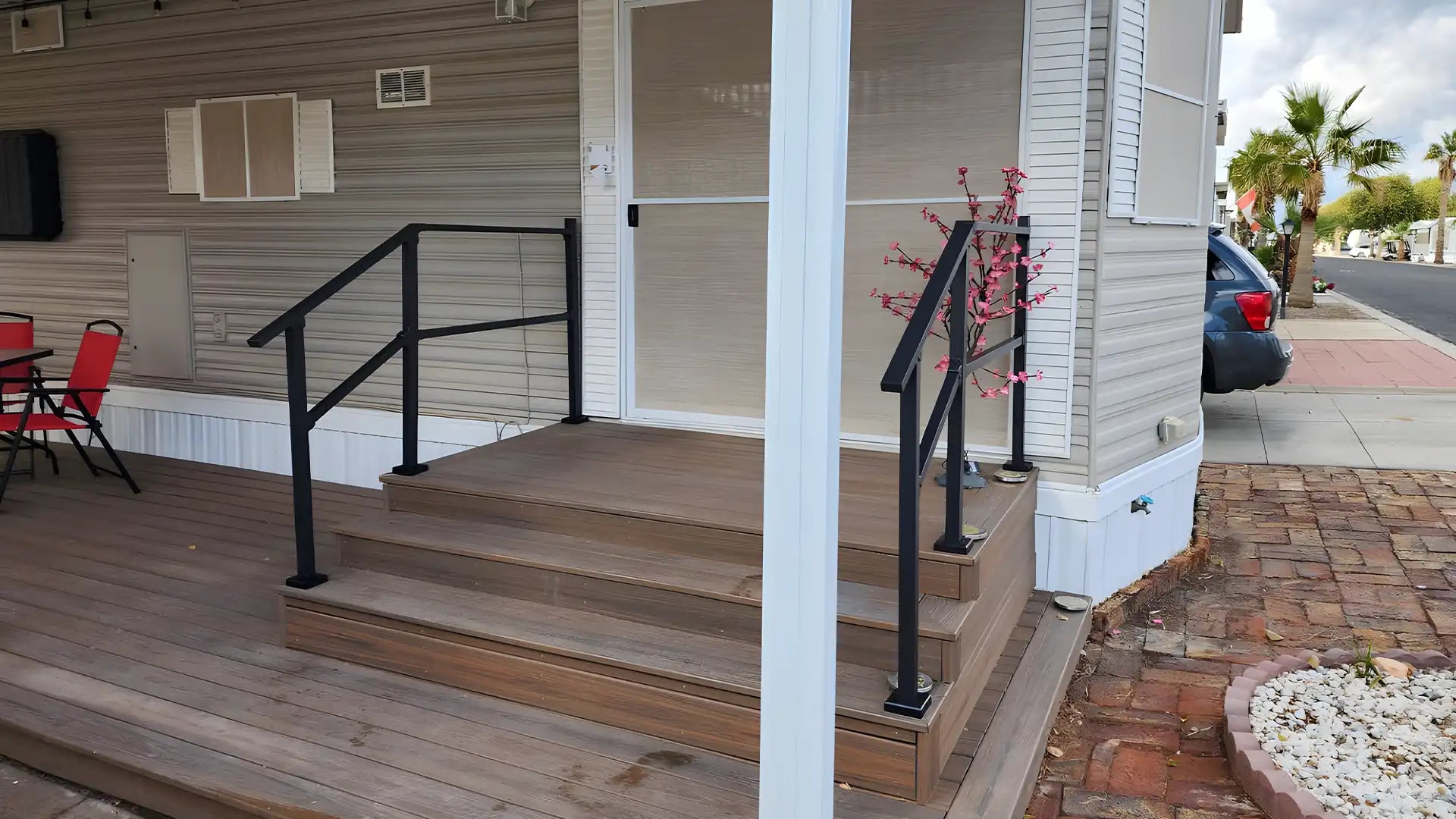 Safe & Stylish Hand Railings for Stairs - CR Fence & Rail
